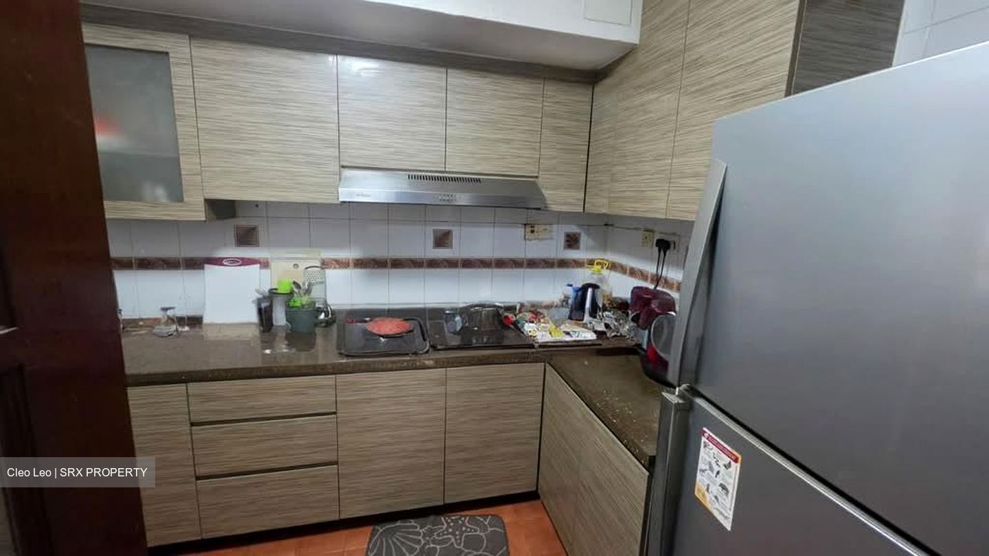 Melville Park (D18), Condominium #553328861